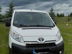 Weiß Gebraucht 2015 Toyota Proace Van / Kleinbus | 11.000 € (Etwas zu teuer)