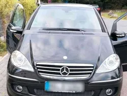 Schwarz Gebraucht 2005 Mercedes 170 Avantgarde Limousine | 3.600 €