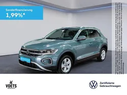 Blau Gebraucht 2024 VW T-Roc Style SUV | 31.890 € (Guter Preis)