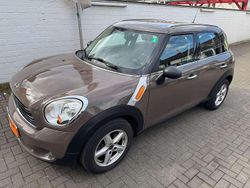Light coffee avantgarde Gebraucht 2015 Mini One Countryman SUV | 6.930 € (Guter Preis)