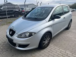 Grau Gebraucht 2005 Seat Altea Reference Van / Kleinbus | 1.250 € (Fairer Preis)