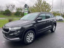 Schwarzmagic perleffekt Gebraucht 2025 Skoda Karoq SUV | 33.990 € (Fairer Preis)