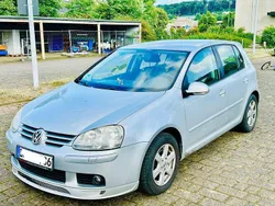 Silber Gebraucht 2007 VW Golf V Trendline Limousine | 2.500 € (Guter Preis)