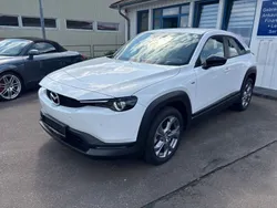 Arctic white Gebraucht 2023 Mazda MX30 Basis SUV | 15.999 € (Superpreis)