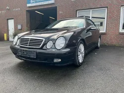 Gebraucht 2002 Mercedes CLK200 Avantgarde Cabrio | 1.900 €