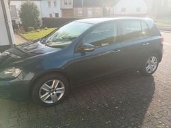 Blau Gebraucht 2008 VW Golf Comfortline Limousine | 2.450 € (Guter Preis)