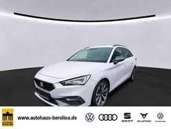 Weiß Gebraucht 2021 Seat Leon ST Beats Kombi | 21.980 € (Etwas zu teuer)