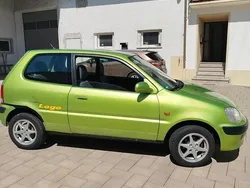 Grün Gebraucht 1999 Honda Logo Kleinwagen | 1.250 € (Teuer)