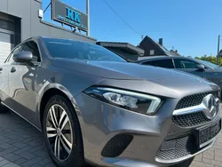 Grau Gebraucht 2022 Mercedes A200 Avantgarde Limousine | 28.600 € (Fairer Preis)