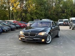 Grau Gebraucht 2012 BMW 740 Sport Line Limousine | 10.990 € (Guter Preis)