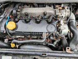 Schwarz Gebraucht 2008 Opel Zafira Van / Kleinbus | 515 € (Fairer Preis)