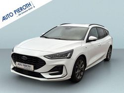 Frozen white Gebraucht 2024 Ford Focus ST-Line Kombi | 23.850 € (Etwas zu teuer)