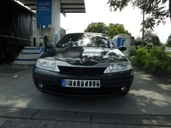 Grau Gebraucht 2004 Renault Laguna II Expression Limousine | 1.195 € (Guter Preis)