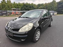 Schwarz Gebraucht 2006 Renault Clio II Limousine | 2.499 € (Fairer Preis)
