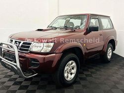 Rot Gebraucht 2004 Nissan Patrol SUV | 16.999 € (Fairer Preis)