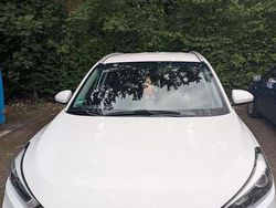 Weiß Gebraucht 2018 Hyundai Tucson Classic SUV | 13.700 € (Fairer Preis)