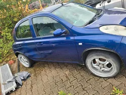 Blau Gebraucht 2003 Nissan Micra Kleinwagen | 1.200 €