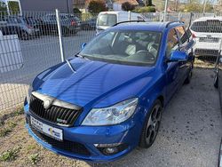 Raceblau metallic Gebraucht 2010 Skoda Octavia RS Kombi | 8.950 € (Guter Preis)