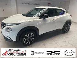 Weiß Gebraucht 2024 Nissan Juke Acenta SUV | 21.990 € (Etwas zu teuer)