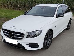 Weiß Gebraucht 2019 Mercedes E300 AMG line Limousine | 28.900 € (Guter Preis)