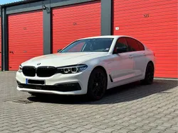 Weiß Gebraucht 2018 BMW 530e iPerformance Limousine | 25.699 € (Fairer Preis)