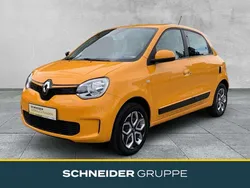 Mangogelb Gebraucht 2021 Renault Twingo Zen Kleinwagen | 10.590 € (Fairer Preis)