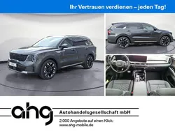 Grau Neu 2025 Kia Sorento Platinum SUV | 61.749 € (Etwas zu teuer)