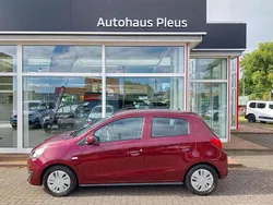 Bordeauxrot Gebraucht 2017 Mitsubishi Space Star Edition Limousine | 6.850 € (Fairer Preis)