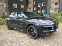 Schwarz Gebraucht 2013 Porsche Cayenne GTS SUV | 19.500 €