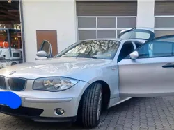Grau Gebraucht 2006 BMW 116 Kleinwagen | 3.400 € (Fairer Preis)