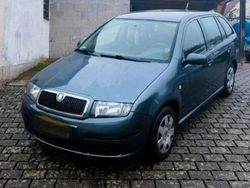 Grau Gebraucht 2006 Skoda Fabia Kombi | 1.700 € (Etwas zu teuer)