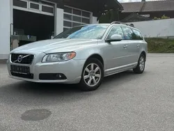 Silber Gebraucht 2012 Volvo V70 Kombi | 12.999 € (Etwas zu teuer)