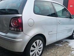 Silber Gebraucht 2008 VW Polo Kleinwagen | 1.450 €