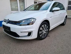Weiß Gebraucht 2016 VW e-Golf Kleinwagen | 8.970 € (Fairer Preis)