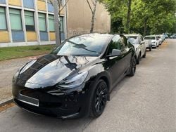 Schwarz Gebraucht 2023 Tesla Model Y Standard Range SUV | 29.999 € (Fairer Preis)