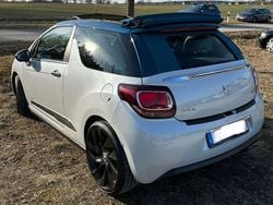 Weiß Gebraucht 2016 DS Automobiles DS3 Cabriolet Sport Chic Cabrio | 8.300 €
