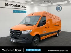 Orange Gebraucht 2024 Mercedes Sprinter Van | 68.300 €
