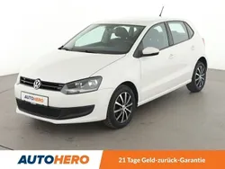 Weiß Gebraucht 2014 VW Polo Comfortline Limousine | 8.790 € (Etwas zu teuer)