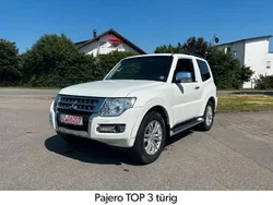 Weiß Gebraucht 2016 Mitsubishi Pajero Top SUV | 34.600 € (Fairer Preis)