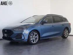 Chromablau metallic Neu 2024 Ford Focus ST-Line Kombi | 26.590 € (Superpreis)