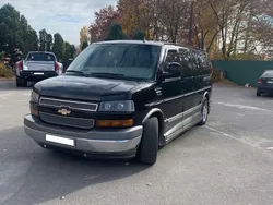 Schwarz Gebraucht 2010 Chevrolet Express Van / Kleinbus | 28.500 €