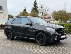 Schwarz Gebraucht 2017 Mercedes GLE43 AMG AMG SUV | 34.900 € (Fairer Preis)