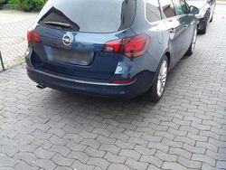 Blau Gebraucht 2011 Opel Astra Sport Kombi | 4.350 € (Fairer Preis)