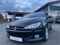 Schwarz Gebraucht 2003 Peugeot 206 CC Platinum Cabrio | 2.490 € (Teuer)