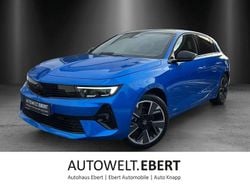 Blau/typ aussenverkleidung met Gebraucht 2024 Opel Astra Ultimate Limousine | 26.890 € (Guter Preis)