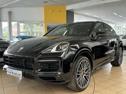 Schwarz kl Gebraucht 2022 Porsche Cayenne Chrono SUV | 74.950 € (Etwas zu teuer)