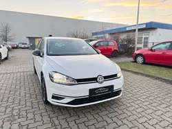 Weiß Gebraucht 2019 VW Golf VII IQ Drive Limousine | 12.900 € (Guter Preis)