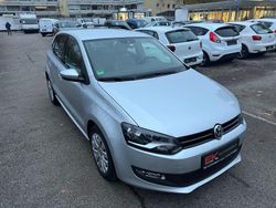 Silber Gebraucht 2013 VW Polo Comfortline Limousine | 5.990 € (Fairer Preis)
