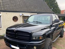 Schwarz Gebraucht 2001 Dodge Magnum Abholung | 10.900 €