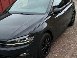 Grau Gebraucht 2019 VW Polo Highline Limousine | 16.900 € (Guter Preis)